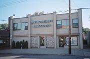 Bayside (2nd Floor) Office Space for Rent. Negotiable Lease. Space can be used for Professional Medical Office , Legal Offices or School. Near all buses. Walk to Northern Blvd and LIRR. Triple Net Lease. Taxes are $1, 775 per month. Parking available.          ***Possible of subdividing space if needed****