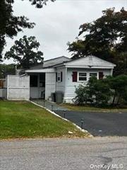 Calverton Meadows 55+ Adult Community, Pet-Friendly. Must be park-approved.  CASH ONLY SALE. 1966 Patrician Model. Mobile home features a split plan with an office/den with full bathroom at opposite end of Primary bedroom EN-Suite with Jacuzzi. *36 inch doorway allows for a king-size bed if preferable. Florida room is divided into two sections. First one is a lounge area and the other is a Laundry room/study leading out to a private enclosed patio with shed on a corner lot. Home is located near shopping, bus, vineyards, beach, golf, restaurants and farms.