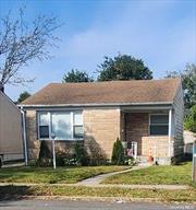 2 BR, 1 Bath home with full finished basement., Additional information: Appearance:Good, Interior Features:Lr/Dr