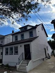 GUT RENOVATED, 6/6 3BTHS, 2 CARV GARAGE, NEW HEATING, ELECTRIC, CABINETS. GRANITE COUNTE TOPS, APPLIANCES., Additional information: Appearance:Excellent