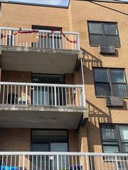 Dryer & Washer & Dishwasher & Split A/C in the unit. Newly Renovated.