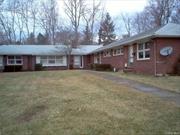 Pearl River, NY Great 1 bedroom 1st-floor garden-style apartment with front and back door! Private parking for only 1 car.  Great layout - easy to all! Transportation, shopping, and town.