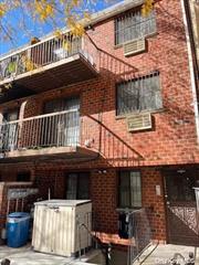 Five Dwelling House In Flushing, Property Tax $24279/Yr.