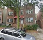 1 st fl. 3 bedrooms, living room, kitchen, 1 bathroom. 2F: 1 bedroom, living room, kitchen and full bathroom. 2R: 1 bedroom, living room, kitchen and full bathroom., Additional information: Appearance:Excellent