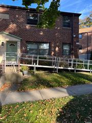 Well maintained top floor unit with attic. This is a semi-detached unit. Great quiet street location within the Beech Hills complex. Close to schools, shopping, and transportation. A must see!