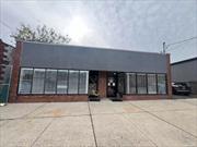 This well-maintained commercial property offers a rentable building area of 3, 100 sqft and generates an annual income of $76, 800. With a Net Operating Income (NOI) of $52, 100, and property taxes at 19, 000 annually, this investment provides a solid 6.5% Cap Rate. Ideal for investors seeking consistent income with excellent returns, this property combines location, quality, and financial strength. Don&rsquo;t miss out on this opportunity to add a high-performing asset to your portfolio!