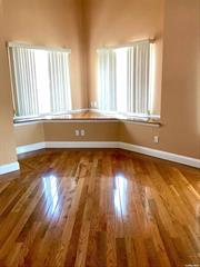 Mint 2 bedroom corner unit with hardwood floors throughout. Sun drenched rooms. Central heat and air conditioning. Separate laundry room. Immaculately maintained property. No pets please.