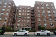 Sponsor Unit For Rent, No Board Approval Need it. Prime Location In Heart Of Rego Park, Walking Distance To M&R Train, Costco, Macy&rsquo;s Mall Nearby. Unit Facing South, Kitchen And Bathroom Has Windows, Large Size Of The One Bedroom Unit at 800 SQFT. Needs 24 Hours Notice To Show.