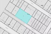 DEVELOPERS SPECIAL! Buildable lots! Great opportunity to build your dream home on three lots. Don&rsquo;t miss out on this opportunity to build a home in a great neighborhood of Staten Island. Buy it, divide the lot, and build two houses. The city of New York has designated an R3-1 zone. This lot is ideal for building your dream home or an affordable development project that you can resell and profit from.