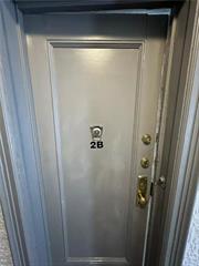 Bright 1 bedroom apartment with plenty of closet space...Convenient to all. ONLY a 2 Minute walk to Metro North / Scarsdale Station, good credit is a must (720+) , Proof of income 80+K or more, Proof of savings 30+K or more, and one months&rsquo; security required. Guarantors accepted with same requirements...great location.. No Pets....FRESHLY PAINTED WITH BEAUTIFUL HARDWOOD FLOORS. QUALIFIED APPLICANTS CAN BE APPROVED IN 24 HRS, NO BOARD APPROVAL .On-site laundry.