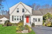 Great furnished rental in the heart of Armonk. Walk to town, parks, school. 3 Bedrooms and central air. Fenced in yard with private level lot. A great spot for a rental! Additional Information: Heating Fuel: Oil Above Ground, Lease Term: Over 12 Months, 12 Months