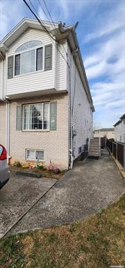 Studio apartment in lower level of home, landlord lives in above unit. The unit has a washer/dryer combo, full bathroom with tub, storage space, separate entry., Additional information: Interior Features:Combo Kitchen, Separate Thermostat