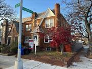 All Anderson Windows! Breakfast Nook In Kitchen! Nicely Finished Basement W/Separate Entrance!