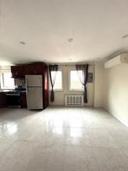 Beautiful and large 3 BR apartment in the heart of Rego Park. Apartment offers spacious rooms, beautiful finishes, duplex style apartment with huge terrace. Tons of closet space. close to everything.