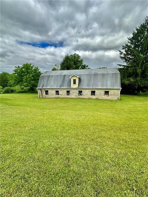 Barn