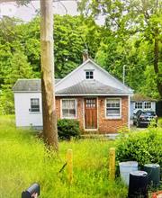 Cash Only ... house sild as is condition, house sits on a . 5 of an acre. .5 acre lot next door not included in the sale. Drive by only, do not disturb tennats. All information deemed accurate but not guaranteed. All information should be independetly verified buy the buyer and buyers agent