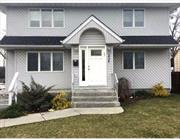 charming col. open concept, flr and fdnr , eik main flr bdrm sunrm , 4 large bdrms 3 new bths . gas heat, cac, priced to sell