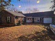 Contract Vendee, As-Is, 4 bedroom ranch w/ large living room spaces, 1 car garage in Smithtown East SD