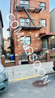 7 Unit apt. building, ( 6 rent stabilized & 1 free market unit)