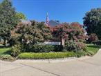 PRIME LOCATION - 2BR, GROUND LEVEL, SPACIOUS OUTSIDE SPACE, PLAYGROUND, NEEDS UPDATING, TONS OF SHOPPING, BUS, HIGHWAYS, LIBRARY ALL THERE (Contract fell through -AVAILABLE NOW!)