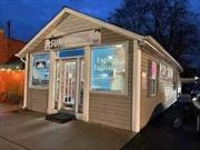 Dry cleaning and Tailoring business for sale in Merrick, NY.Approx. 1, 000sf retail store with high visibility on Merrick Avenue.Easy-to-run business, reasonable hours, and lots of potential.No environmental issues, as all cleaning is done off-site.Gas heat, wall A/C - 18, 000 BTU, shared parking lot. $3, 100 rent, 4 years remaining on lease, plus a 5-year option.Current gross is $125, 000, but there&rsquo;s lots of room for improvement.(Owners have no internet presence, do no advertising, and don&rsquo;t offer pickups and deliveries - all potential areas for increased income).Partners are parting ways, and business must be sold.Do not enter premises without an appointment. After 4PM preferred.