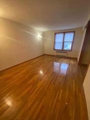 Beautiful and Sunny Junior4 apartment in Coop Building. Living/Dining Room, Windowed Kitchen & Bathroom, Big Bedroom and 2nd room good for the office. A lot of big closets and much more. Close to shopping, restaurant, transportation, LIRR, Train E&F, Post Office, and more.