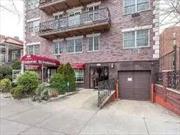 Great Location, Low Taxes. Welcome to this beautiful large condo in the prime location of Forest Hills. Spacious 1 bedroom penthouse with a private deck. Beautiful kitchen with stainless steel appliances, huge windows, hardwood floor throughout. Conveniently located near restaurants, shopping and transportation,  Low common charges, pets allowed.