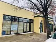 Downtown Carle Place Business District, 2018 Re-Built Commercial Retail Stores, Medical Spa, Massage Therapy, Nail/Hair Salon For Sale In Long Island Carle Place Business District. Super Convenient. New Re-built Building; On busy Main Street., Building Size:5000