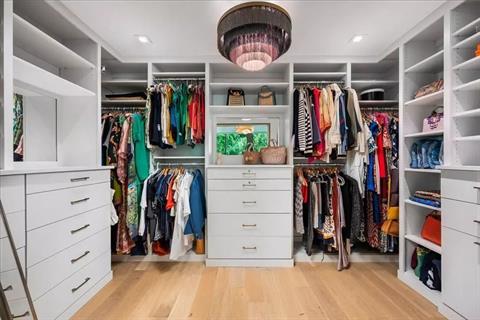 Closet