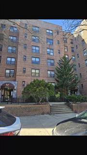 One BR with huge living room. Renovated EiK, one full bath. Facing 108 St. Prime location. Close to Queens Blvd, subway and bus stop. Near shopping center, park . The best school district., Additional information: Interior Features:Lr/Dr, Location Features:Protected Wetland