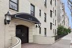 1st floor - Entry foyer, Updated Kitchen and bath 1 bedroom apartment