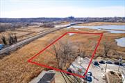 Don&rsquo;t miss out on this rare opportunity to own 1.64 acres of land in one of the most sought-after areas on North Shore Long Island. This waterfront land in beautiful Douglaston is a commuters dream, with only 25 minutes by LIRR to Manhattan. Walking distance to train station, close to shopping and restaurants. Possibilities are endless.