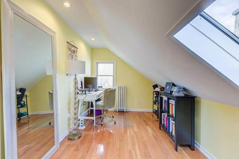Bonus Room