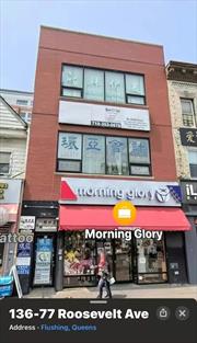 Prime Location, Great Exposure! 400 Sqft Office Space for lease On Roosevelt Avenue, Half of block from Main Street; Facing Macyâ€™s. Heavy Foot Traffic Nears Shopping Malls, Restaurants, Major Highways and Public Transportation. Delivers in AS IS Condition & Available immediately; 3-months Security Deposits with 3% Annual Escalation.