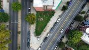 Vacant lot. Able to build many units 3-4 floors of residential apartments. Or Townhouses depends. Speak with your Architect and/or Engineer for further ideas.