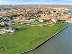 Bayfront Lot With Brand New Bulkheading.