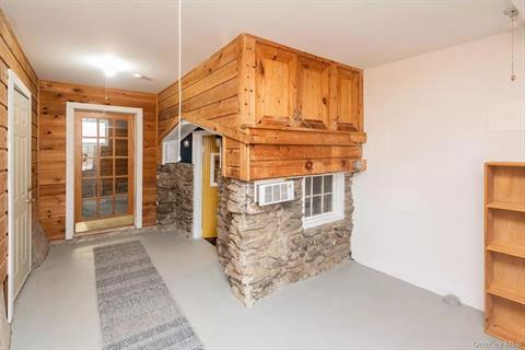 Mud Room
