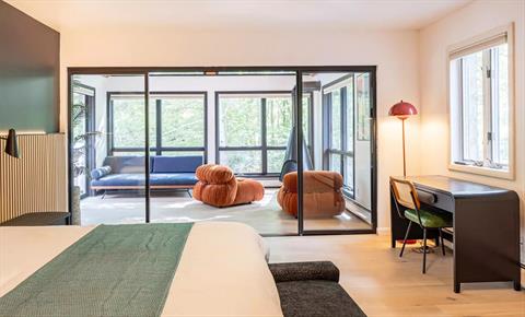 Bedroom