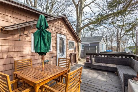 Deck