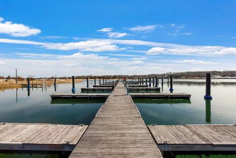 Dock