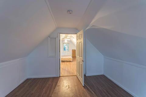 Bonus Room