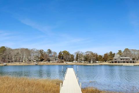 Dock