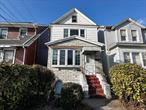 This Charming Detached home in Brooklyn is your Golden Opportunity. Envision the endless potential and the chance to createsomething truly special. Centrally & Conveniently located! Don&rsquo;t miss out on the chance to make this one your own!