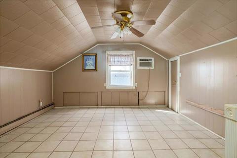 Bonus Room