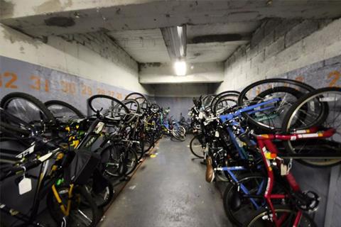 Garage