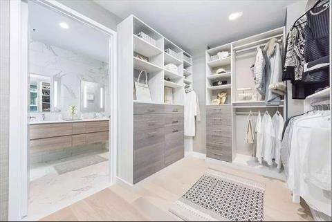Closet