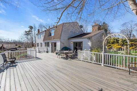 Deck