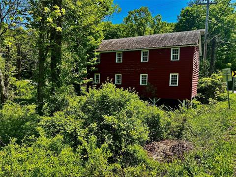 Barn