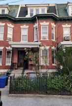 This spacious and newly renovated home is located in the Woodstock neighborhood of the Bronx. The property is near NYC Transit Bus Lines including BX 17, 35, 4, and 19. The property is also located near the NYC Subway including the number 6, 5, and 2 line. Close to shopping and schools as well., Additional information: Appearance:Good