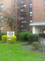 2 BEDROOMS APARTMENT FOR SALE, APARTMENT NEEDS A NEW KITCHEN AND OTHER TLC. SELLING AS IS.